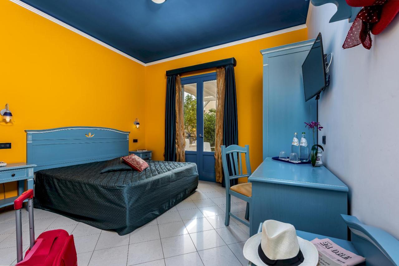 Hotel Ristorante Mediterraneo Faro سان فيتو لو كابو المظهر الخارجي الصورة