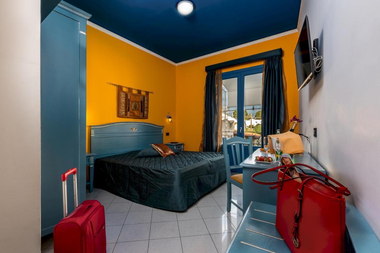 Hotel Ristorante Mediterraneo Faro سان فيتو لو كابو المظهر الخارجي الصورة
