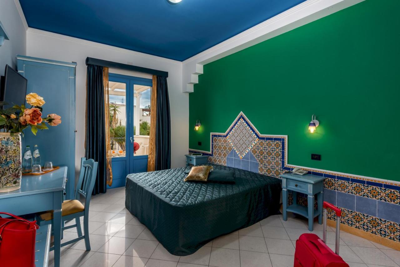 Hotel Ristorante Mediterraneo Faro سان فيتو لو كابو المظهر الخارجي الصورة
