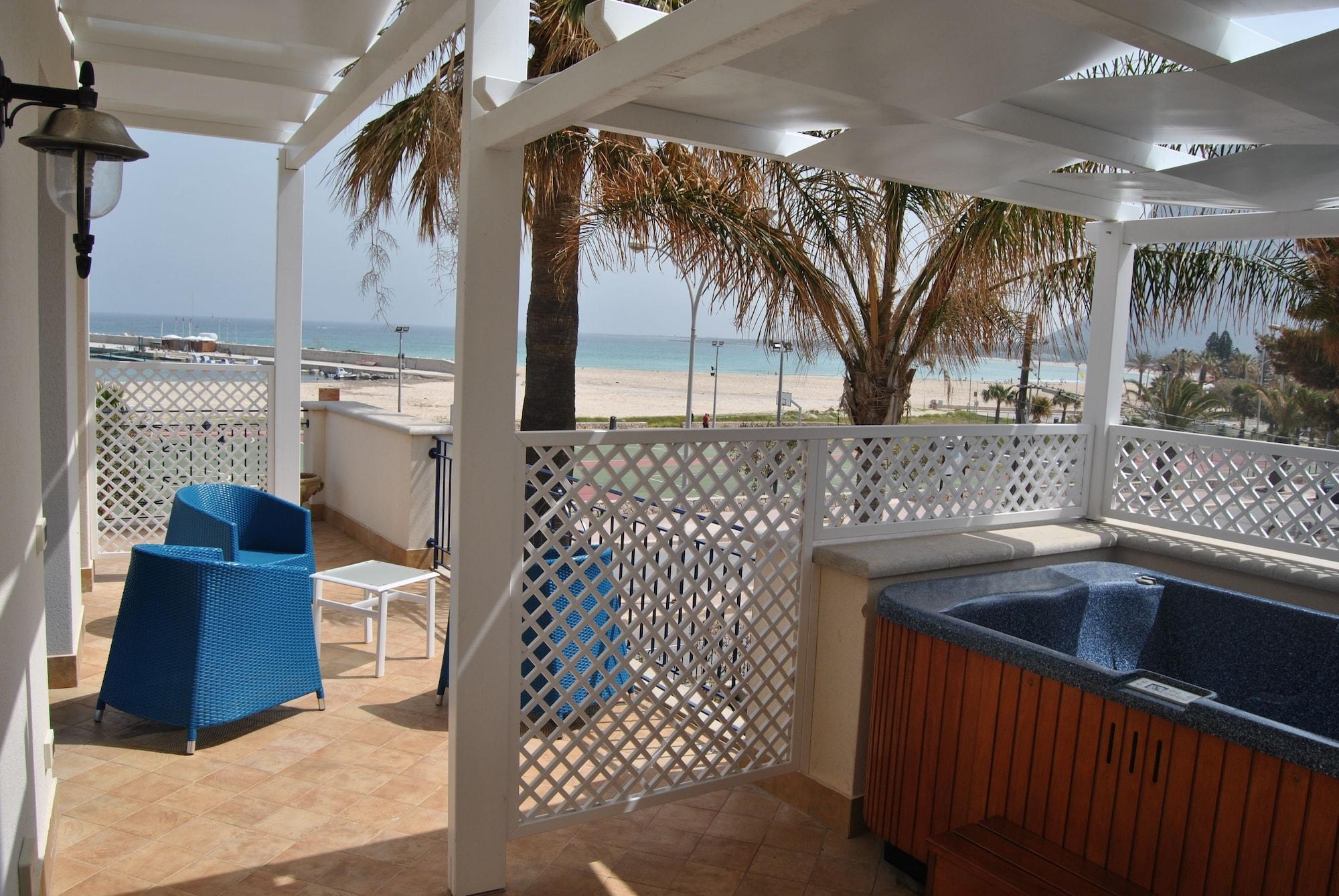 Hotel Ristorante Mediterraneo Faro سان فيتو لو كابو المظهر الخارجي الصورة