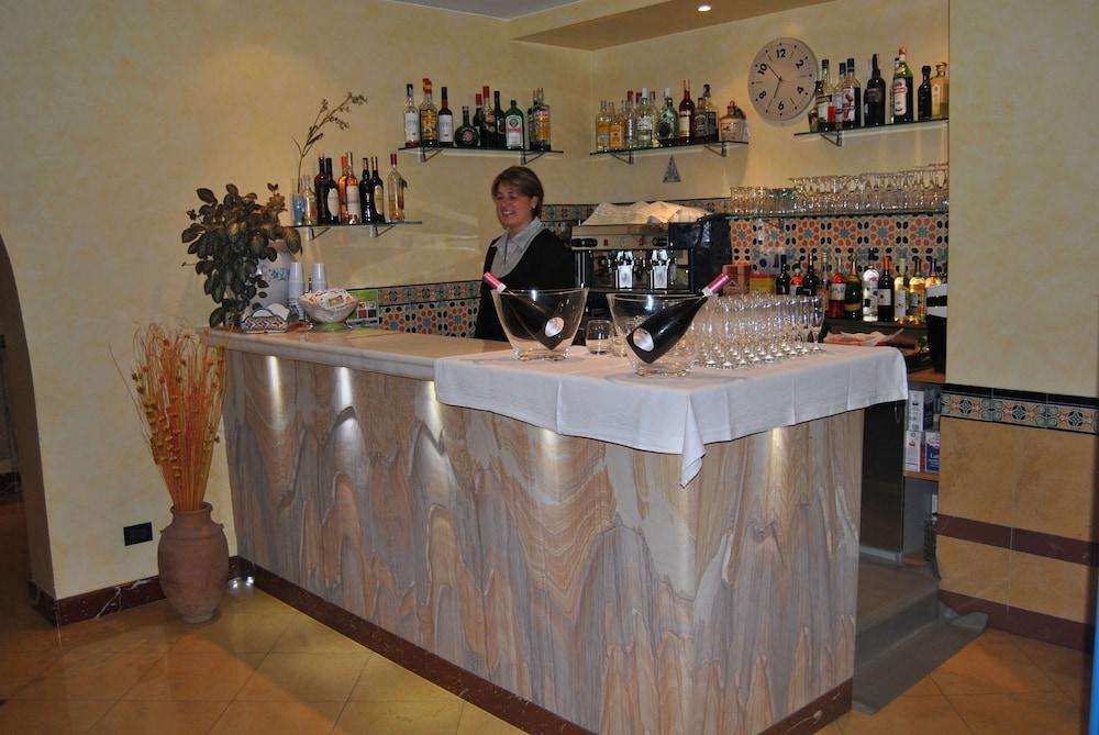 Hotel Ristorante Mediterraneo Faro سان فيتو لو كابو المظهر الخارجي الصورة
