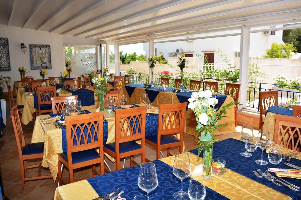 Hotel Ristorante Mediterraneo Faro سان فيتو لو كابو المظهر الخارجي الصورة